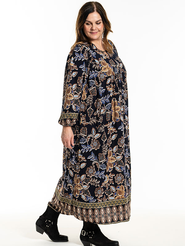 BETINE - Plus Size Dress fra Gozzip