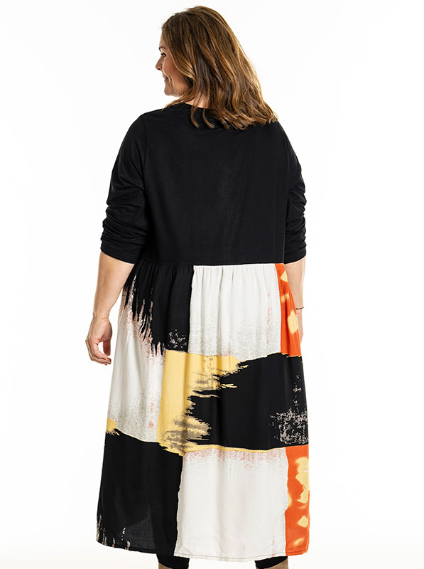 ILLONA - Plus Size Dress fra Gozzip
