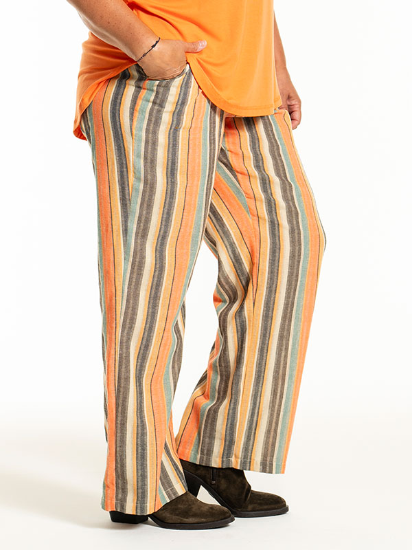 JAKOBE - Plus Size Pants fra Gozzip