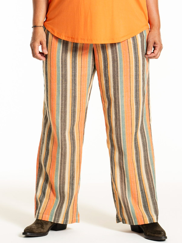 JAKOBE - Plus Size Pants fra Gozzip