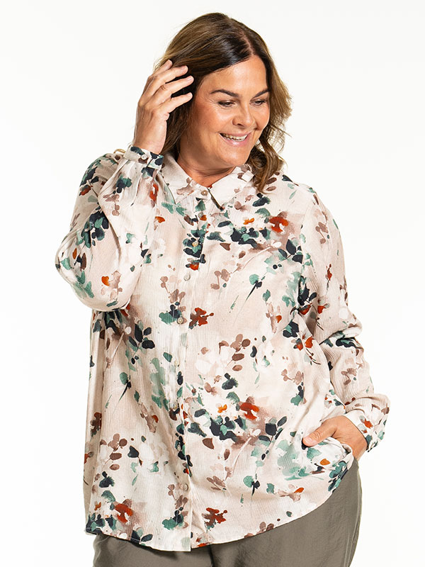 KARINA - Plus Size Shirt fra Gozzip