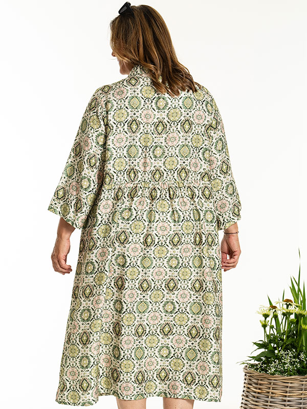 ANN-LOUISE - Plus Size Dress fra Gozzip