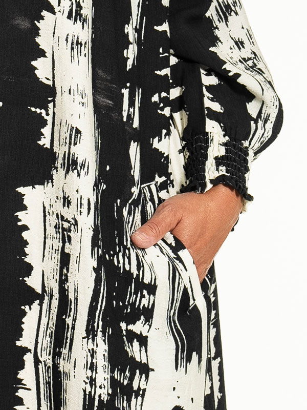 VALDIS - Plus Size Dress fra Gozzip