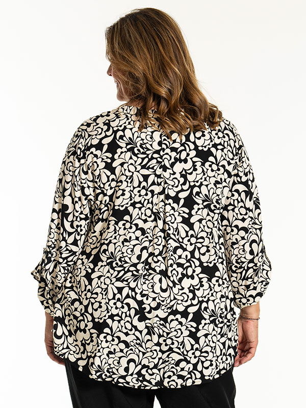BILLIE - Plus Size Blouse fra Gozzip
