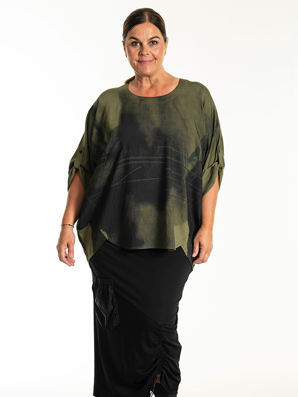 KLEO - Plus Size Blouse fra Gozzip Black