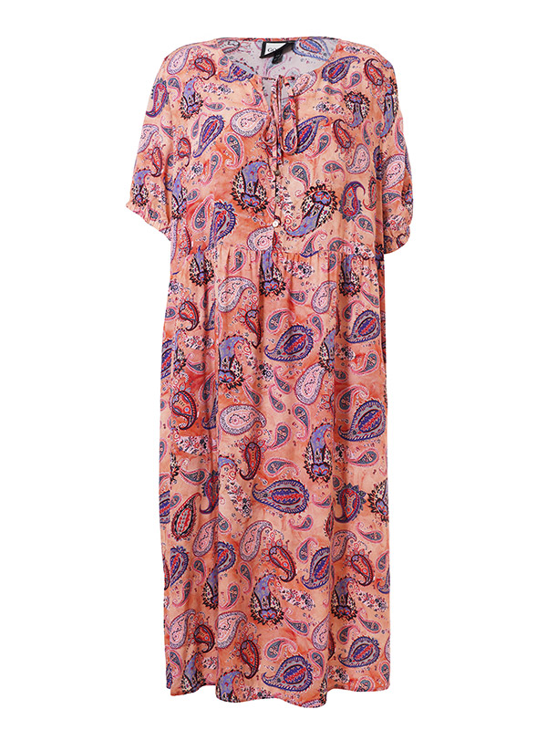 KARNELIA - Plus Size Dress fra Gozzip