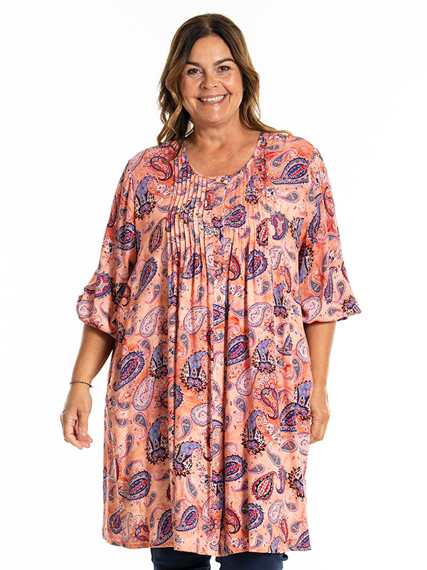 JOHANNE - Plus Size Tunic fra Gozzip