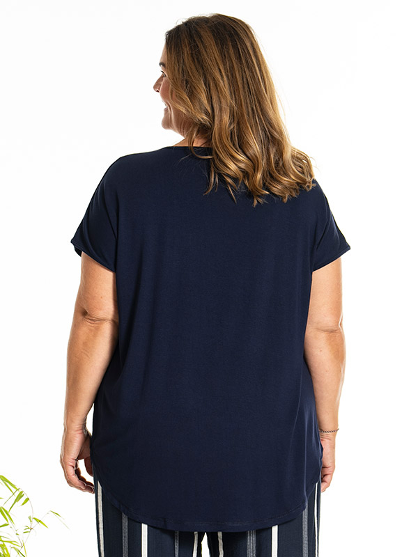 GITTE - Plus Size T-shirt fra Gozzip