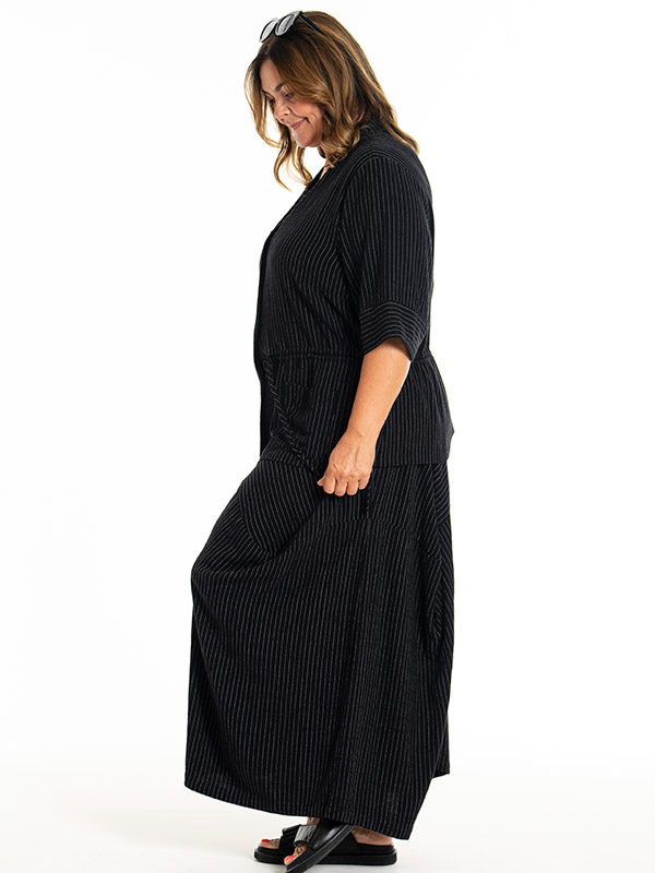 KATARINA - Plus Size Jacket fra Gozzip