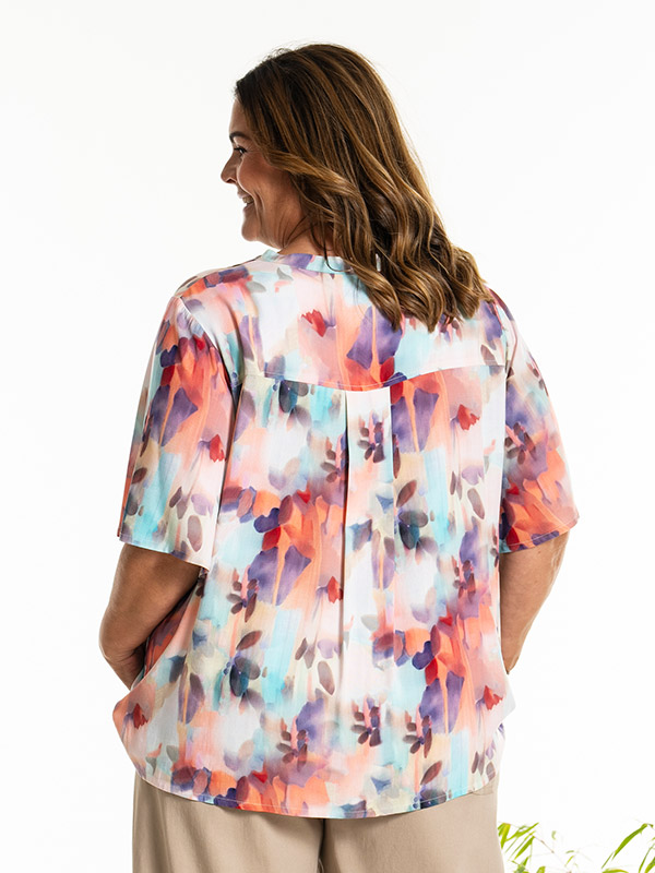 KATHJA - Plus Size Blouse fra Gozzip