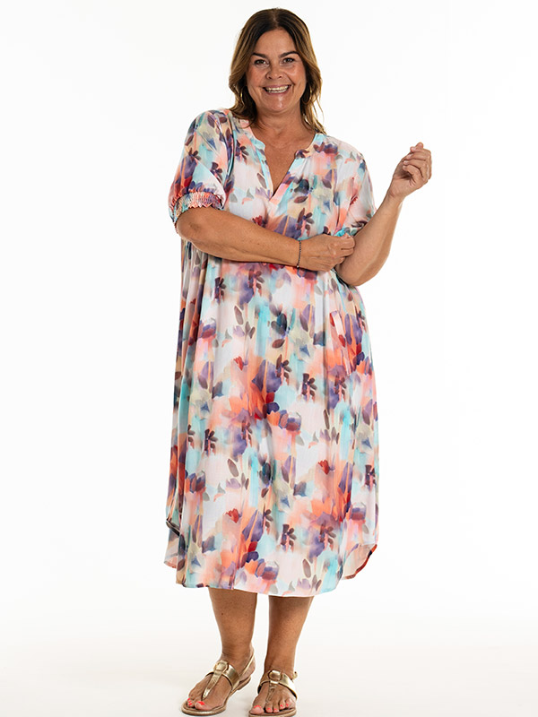 DINNIE - Plus Size Dress fra Gozzip