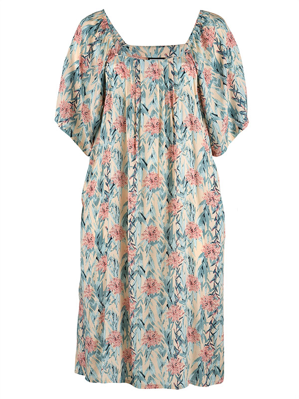 KERSTINE - Plus Size Dress fra Gozzip