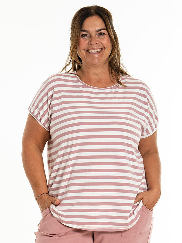 GITTE - Plus Size T-shirt fra Gozzip