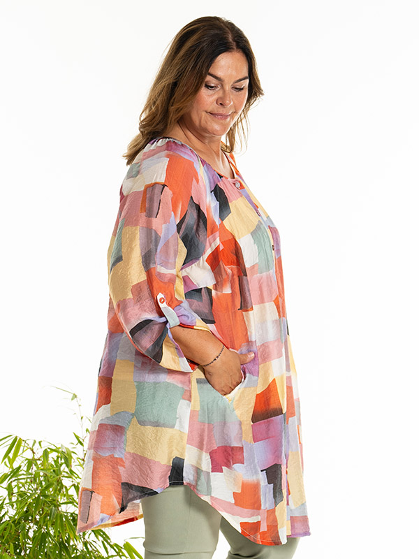 KEZIA - Plus Size Tunic fra Gozzip