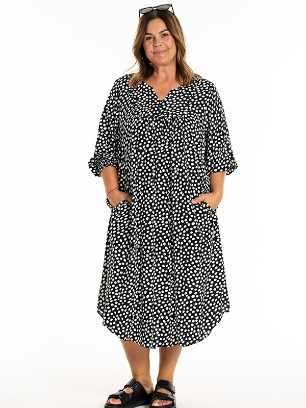 ALICE - Plus Size Dress fra Gozzip
