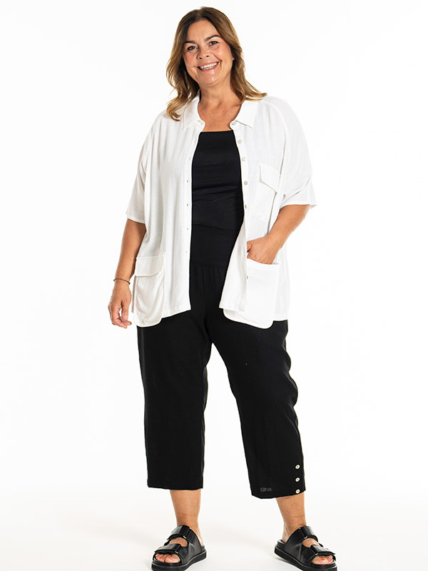 KIANNA - Plus Size Pants fra Gozzip
