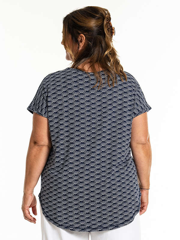 GITTE - Plus Size T-shirt fra Gozzip