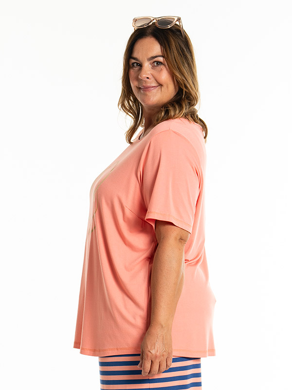 BIRKA - Plus Size T-shirt fra Gozzip