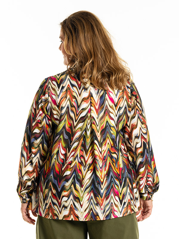KARINA - Plus Size Shirt fra Gozzip