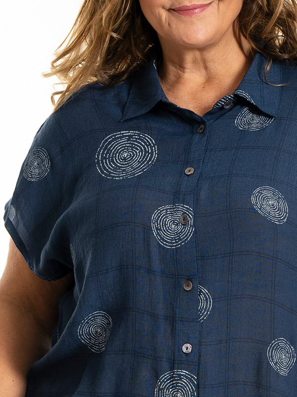 KAISA - Plus Size Shirt fra Gozzip