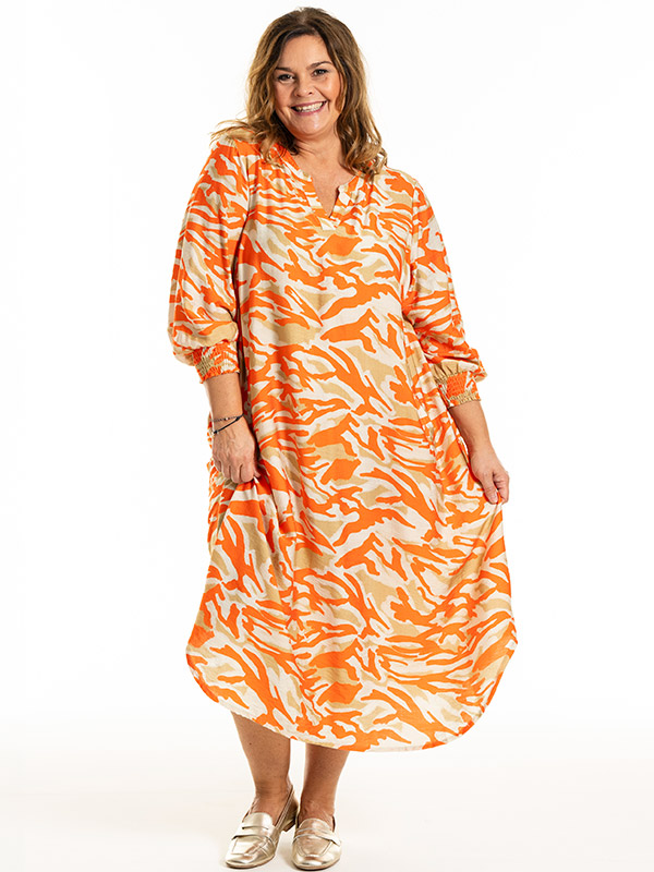 VALDIS - Plus Size Dress fra Gozzip