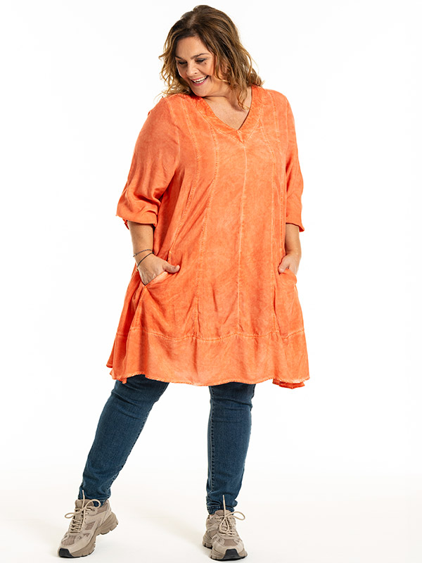 MAJ - Plus Size Tunic fra Gozzip