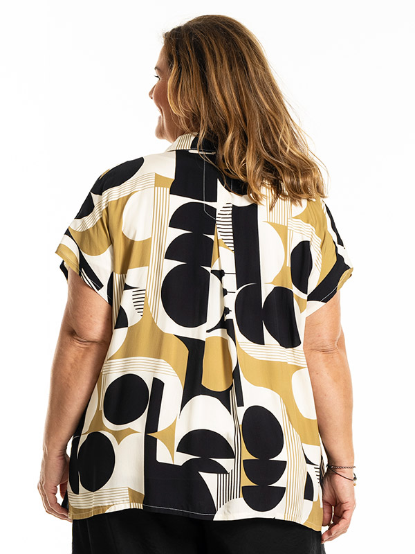 KAISA - Plus Size Shirt fra Gozzip