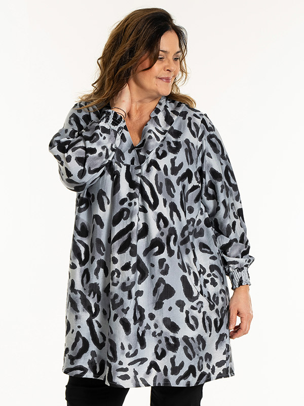 GRACE - Plus Size Tunic fra Gozzip