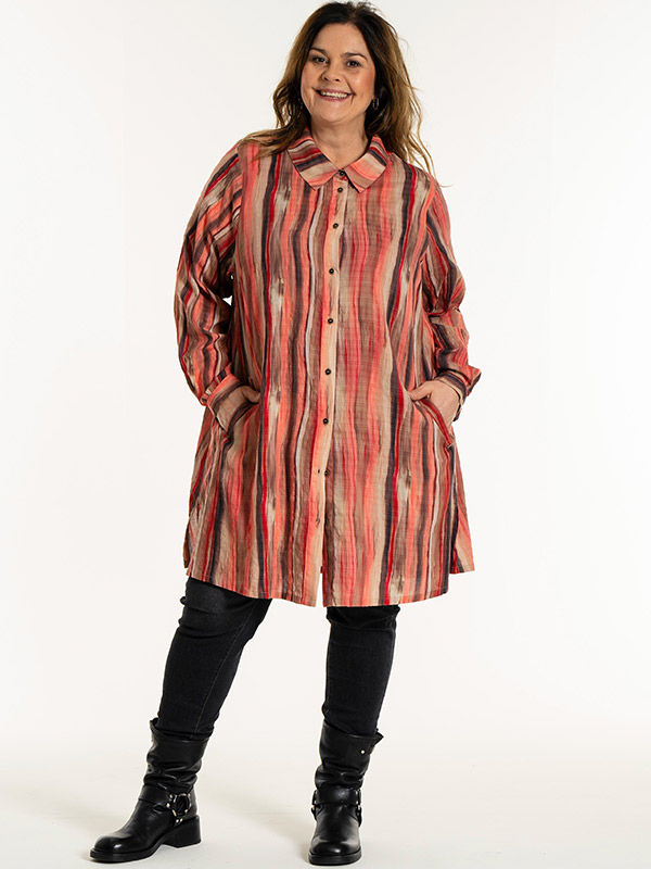 JANNIT - Plus Size Shirt fra Gozzip