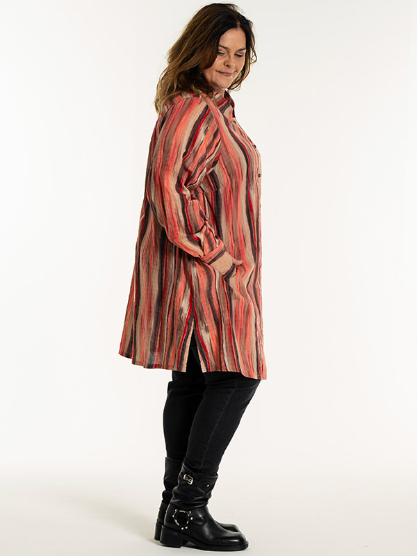 JANNIT - Plus Size Shirt fra Gozzip