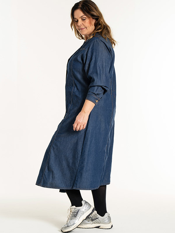 EVELYN - Plus Size Dress fra Gozzip