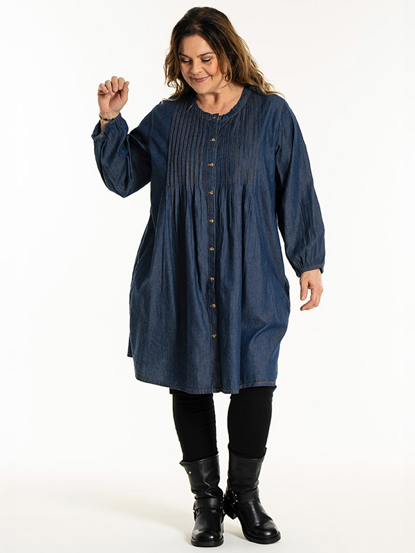 JOHANNE - Plus Size Tunic fra Gozzip