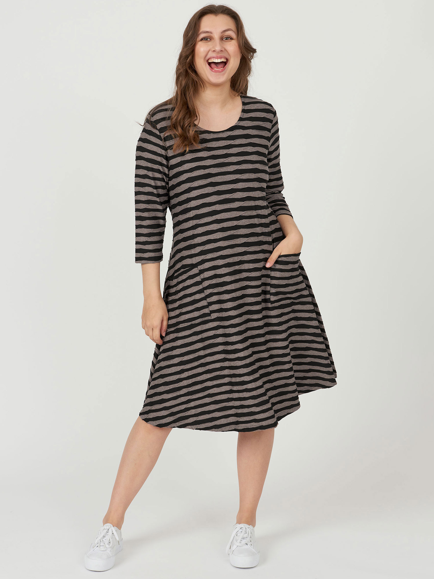 KITTY  - Plus Size Dress fra Pont Neuf