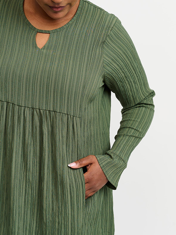 CATH - Plus Size Dress fra Pont Neuf