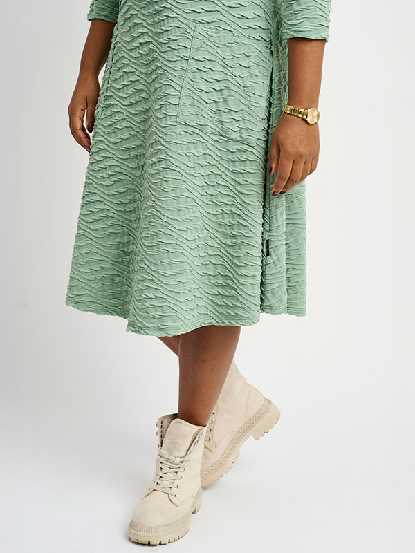 KITTY - Plus Size Dress fra Pont Neuf