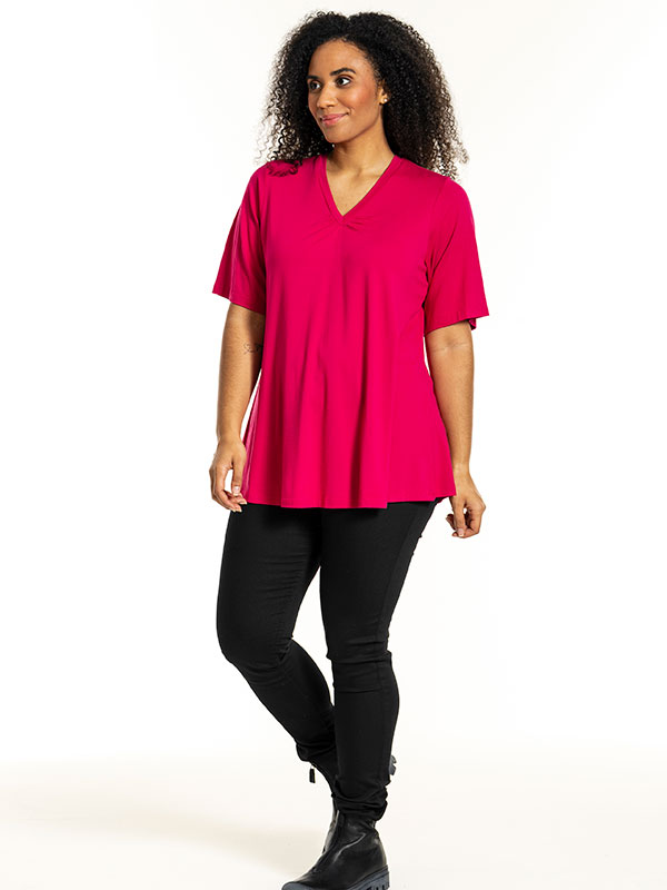 LYKKE - Plus Size T-shirt fra Studio