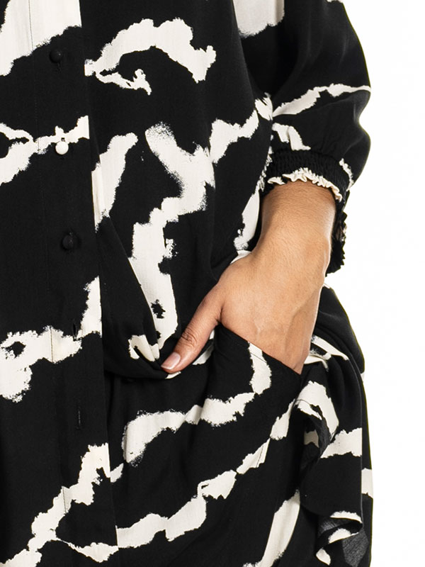EMILIE - Plus Size Shirt fra Studio