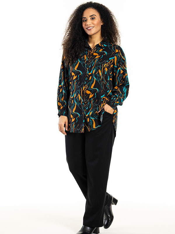 BITTA - Plus Size Shirt fra Studio