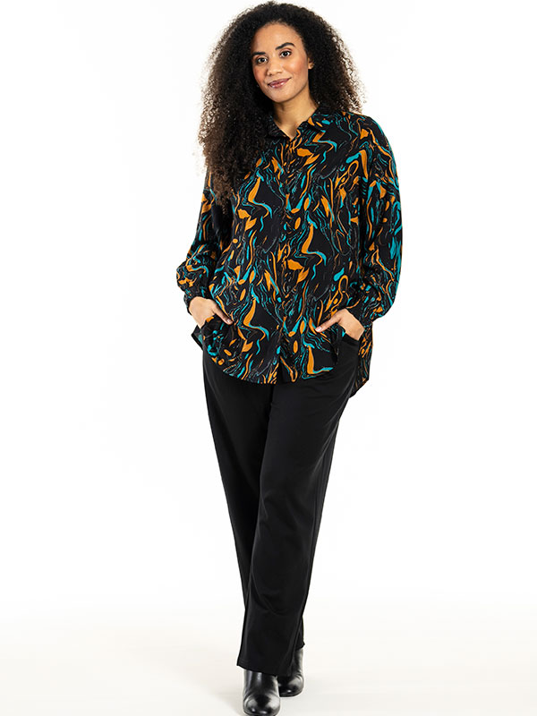 BITTA - Plus Size Shirt fra Studio