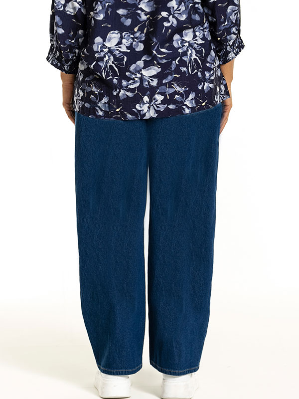 IMOA - Plus Size Jeans fra Studio