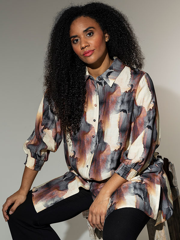 EMILIE - Plus Size Shirt fra Studio