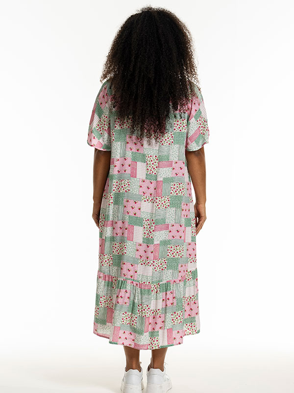 NADINE - Plus Size Dress fra Studio