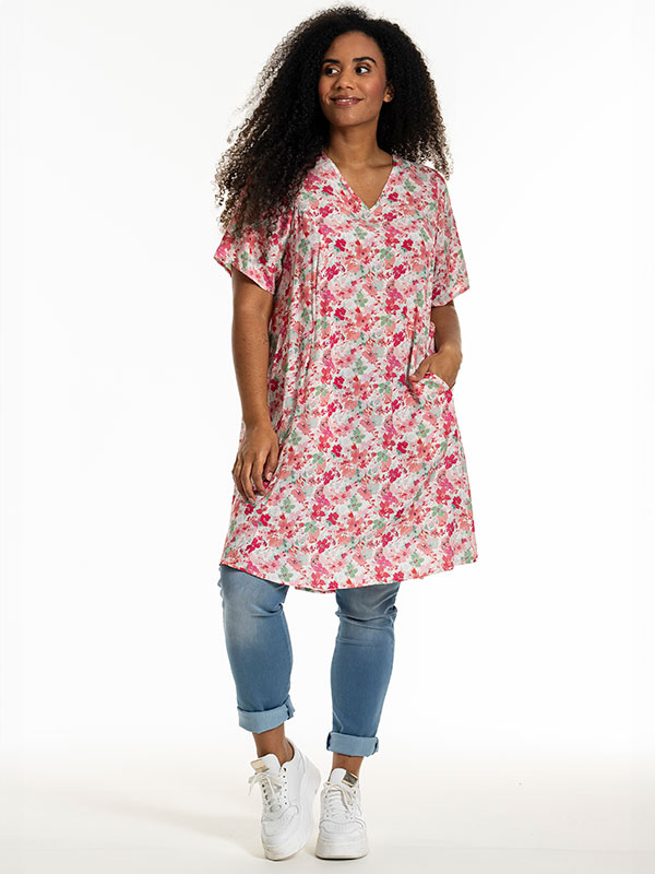 BIRGITTE - Plus Size Dress fra Studio
