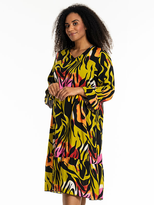 JUNNI - Plus Size Dress fra Studio