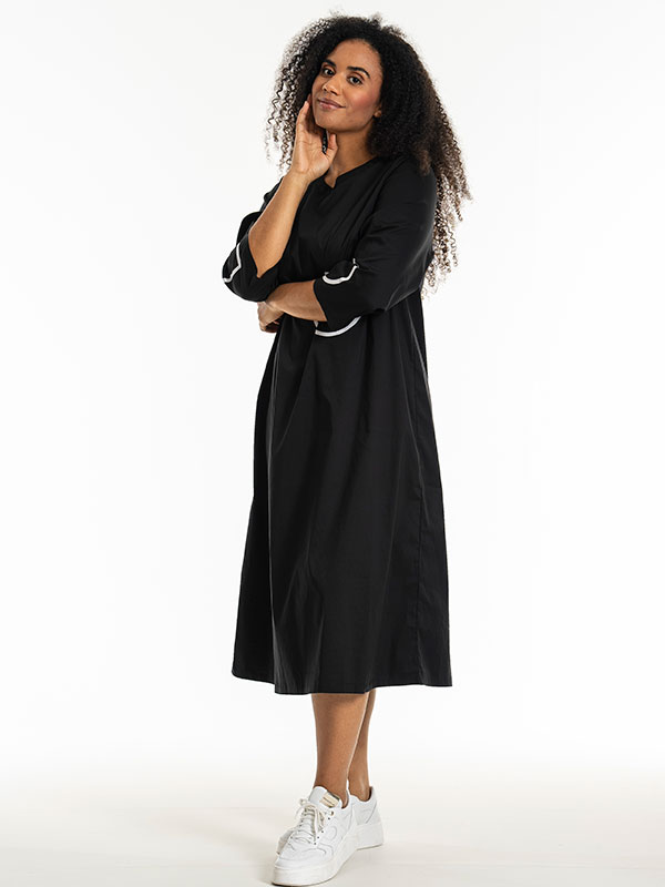 JASMINA - Plus Size Dress fra Studio