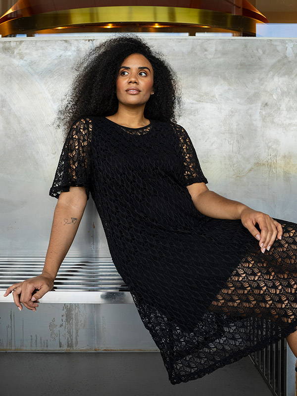 PERNILLE - Plus Size Dress fra Studio