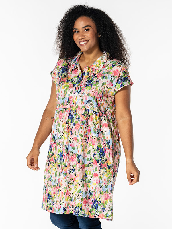 LISE - Plus Size Dress fra Studio