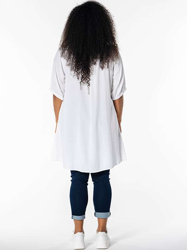 EMILIE - Plus Size Shirt fra Studio