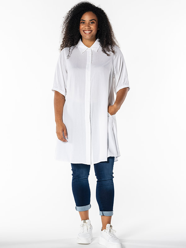 EMILIE - Plus Size Shirt fra Studio