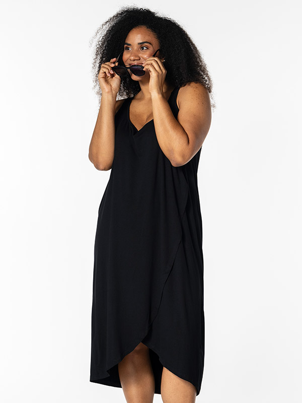 KONNý - Plus Size Dress fra Studio